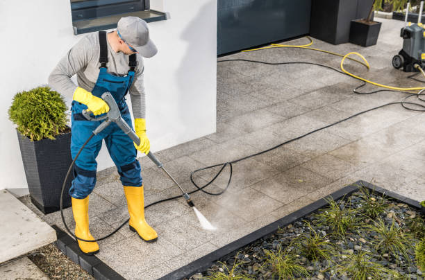 Best House Pressure Washing  in Crownpoint, NM