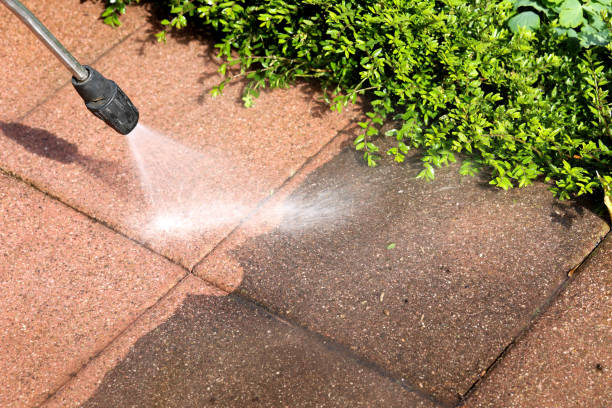 Best Concrete Pressure Washing  in Crownpoint, NM